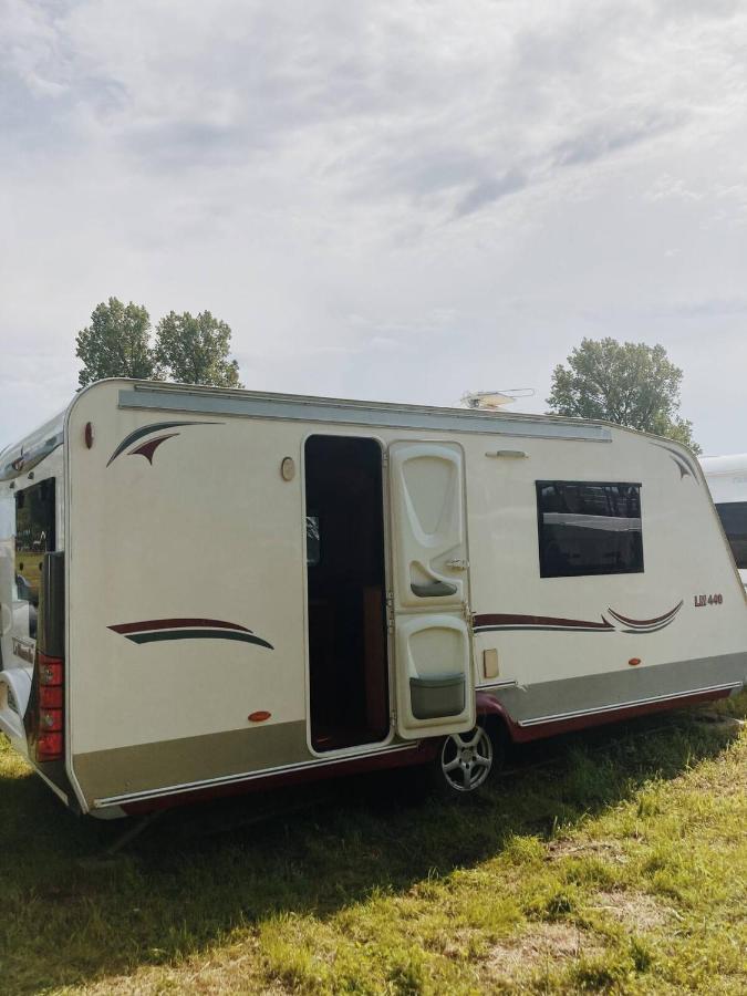 Camping Rogowo Mrzeżyno Εξωτερικό φωτογραφία